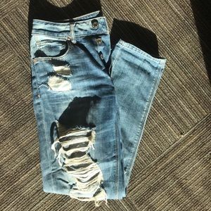 AE Ripped Blue Jeans